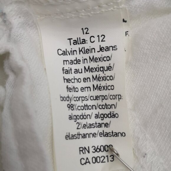 Calvin Klein Jeans Ladies Size 12 White Zipper & Button Closure Capri Pants - Picture 5 of 16